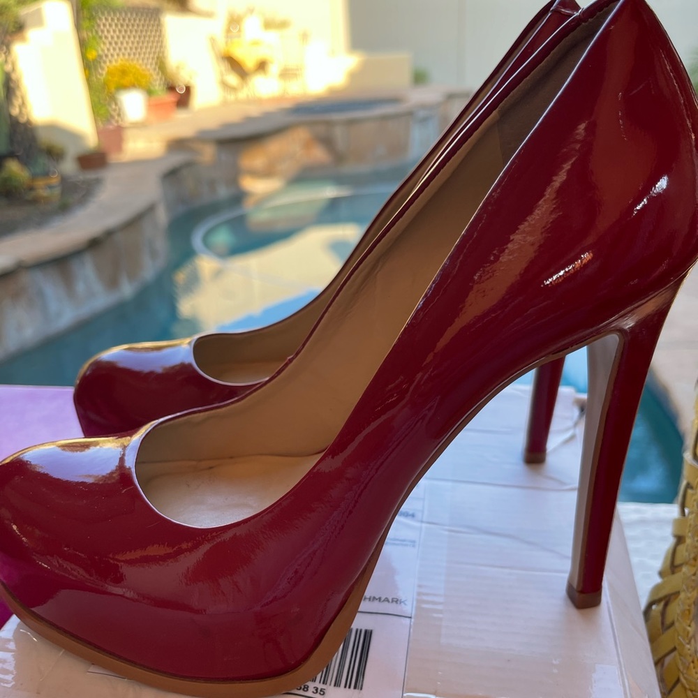 Kelsi Dagger Genuine Red Leather heels 7
